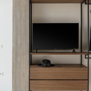 cave-house-i28